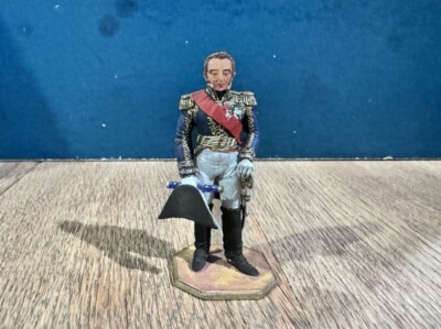 PILIPILI/Officier Mongol/200mm no 54mm Le Cimier Girona Beneito Emi