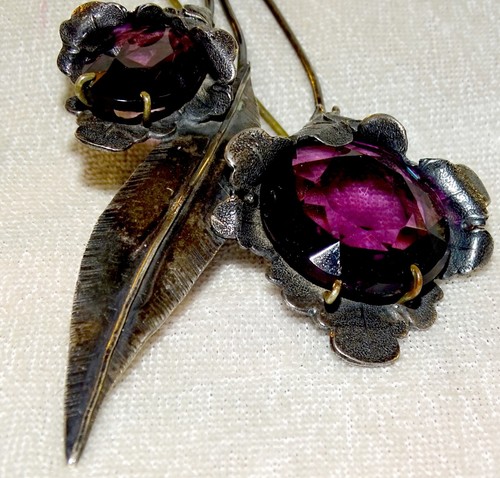 1940'S Sterling Large 4"x 2 1/2" Purple Flower Brooch Pin Heavy 1.15 ounce 32gr - Picture 4 of 8