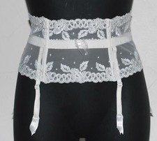 NEUF @@ SERRE TAILLE PORTE JARRETELLES + MILLESIA + FR 2 (2 eur)