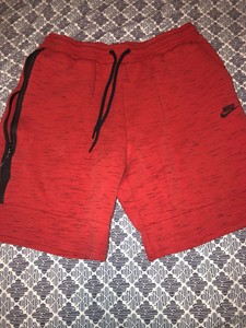 nike fleece shorts red