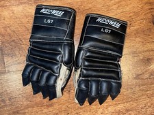WinnWell L67 Lacrosse Gloves Youth Size Rare Vintage 1970s Made in Jamaica Black