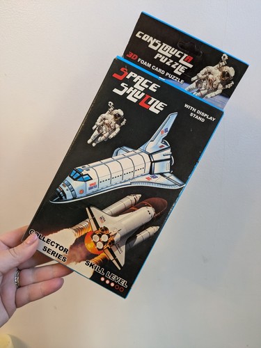 ConstructR Puzzle Space Shuttle 3D Carf Puzzle Vintage With Stand - Picture 8 of 9