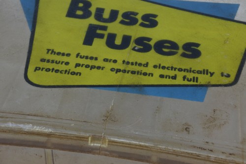 Vintage LOT BUSS LITTLEFUSE KILLARK INTERNATIONAL Sicherungen Theken Display Dosen NOS - Bild 8 von 12