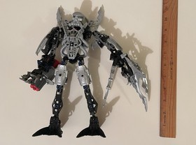 LEGO BIONICLE: Hydraxon 8923 - 2007 - No Instructions / Box