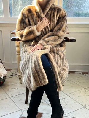 Grauer Kohinoor Nerzmantel, lang, 100% Echtpelz / Real Fur Coat (Mink)