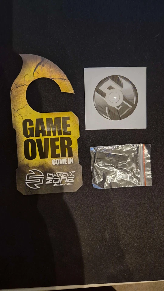 Sharkoon SharkZone K30 meschaniche Gaming Tastatur mit Beleuchtung - Deutsch - Bild 4 von 4