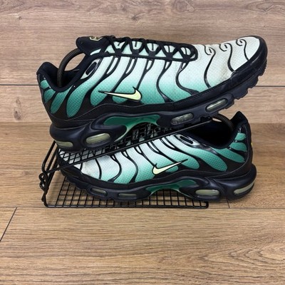 Nike Schuhe Herren Gr. UK 13 Air Max Plus TN Vapor Green Malachite Black Sneaker