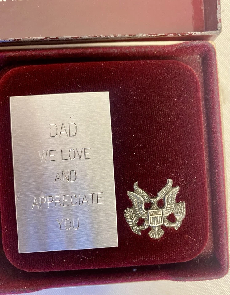 Moneda de dólar de plata de prueba del Coliseo Olímpico/Águila 1984-S Foto 3 de 4