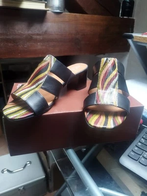 ESCARPIN ..INEA.. FEMME CUIR ..TAILLE 39 NEUVE NOIR - Photo 1/4
