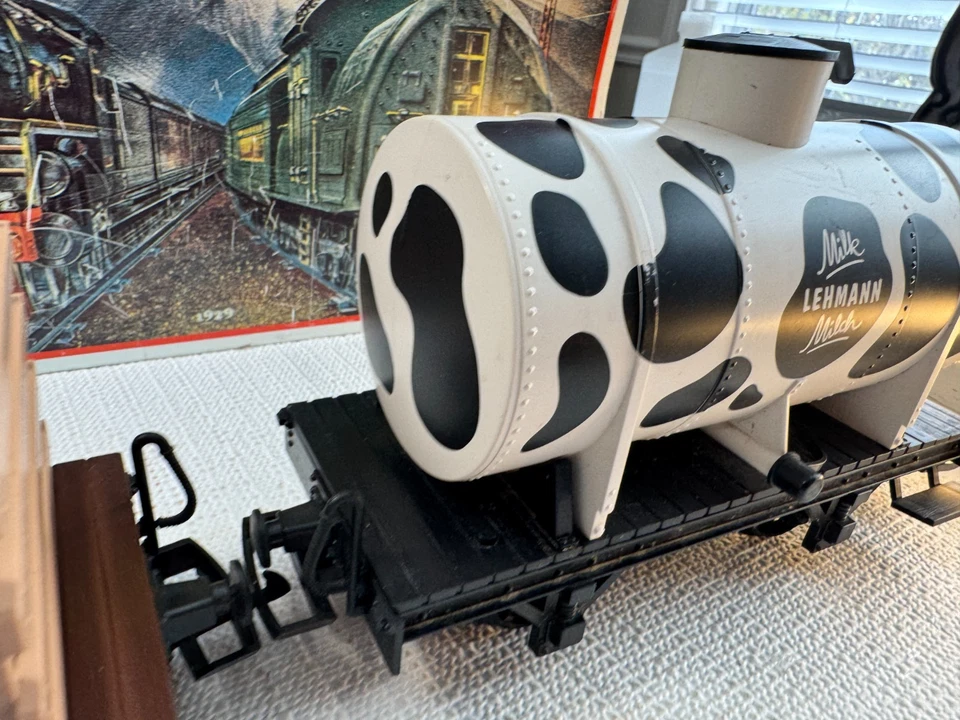 🚂 G SCALE - LGB  CATTLE CAR AND MILK TANK CAR -  L👀K💥G785 - Image 4 of 4