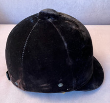 International Horse Riding Helmet Black  Size : 7 1/8