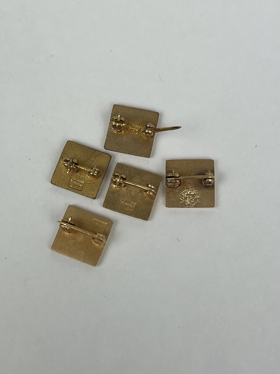 IBM 1/10 10k Gold Pin - 100% One Hundred Percent Club 1976 1977