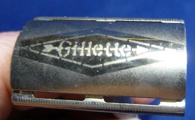 GILLETTE RAZOR Z4 SILVER TONE METAL REG.US  PAT.OFF MADE IN USA