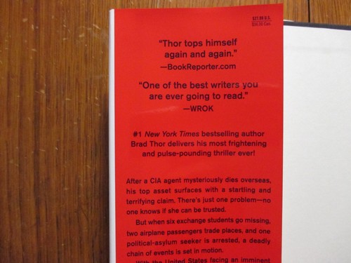 BRAD THOR Signed Book ("ACT OF WAR" -2014 First Edition Hardback) - 第 6/8 張圖片