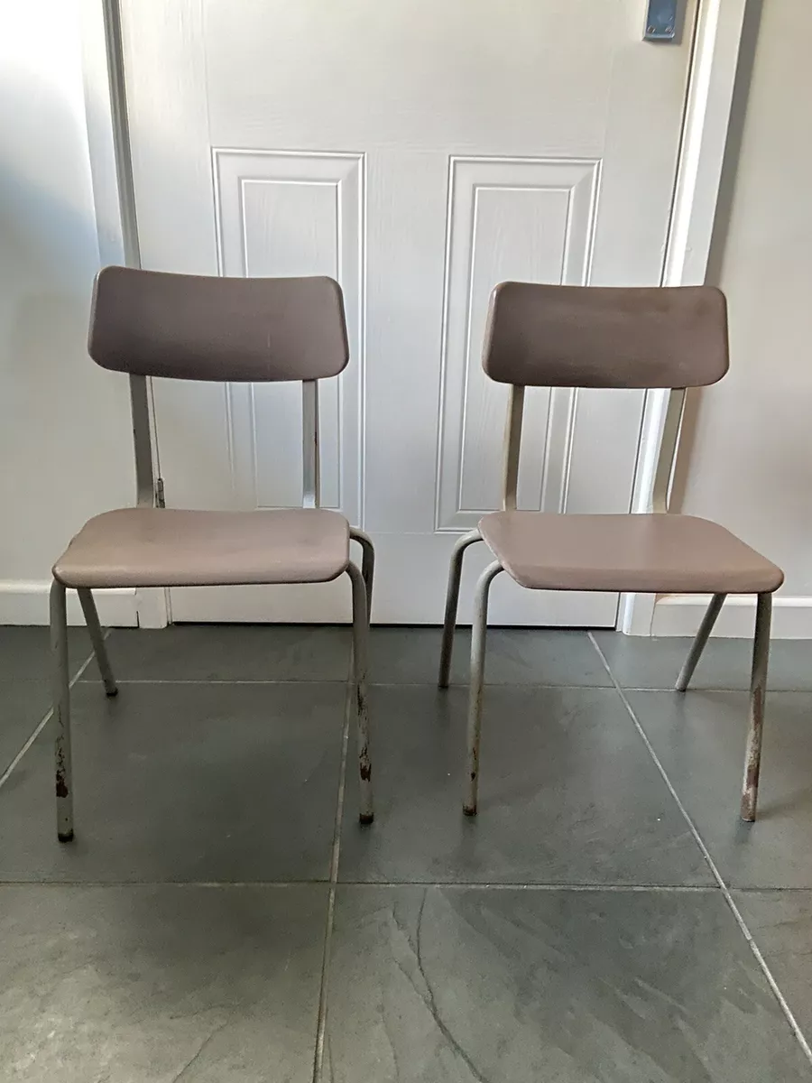 Vintage stacking chairs deals