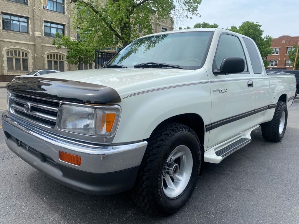 1996 Toyota T100 DX 2dr Extended Cab SB