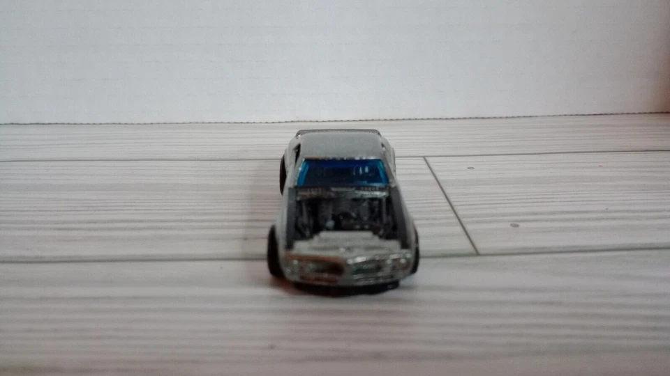 Hot Wheels - Custom '67 Pontiac Firebird: Muscle Mania #1/10 - #335/365 (2017) - Image 4 of 4