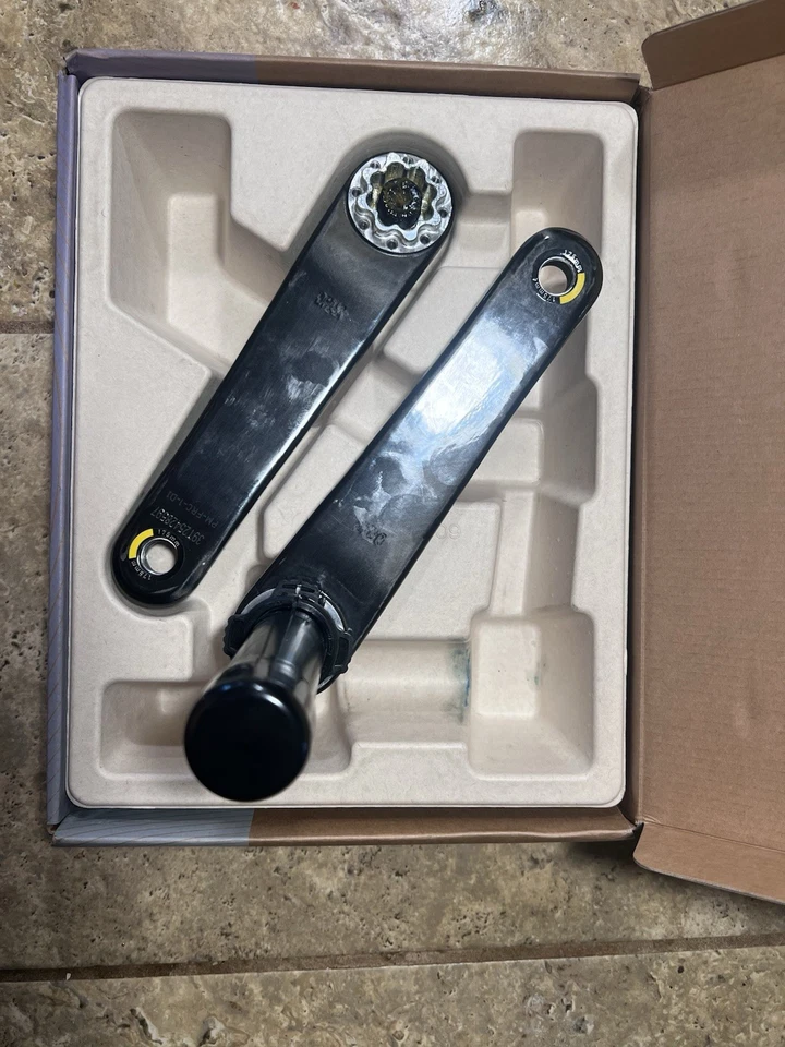 SRAM Force Carbon Crankset 175MM DUB - Image 4 of 4