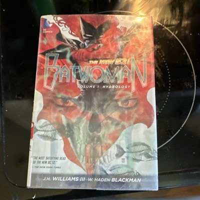 DC Comics Batwoman Volume 1: Hydrology Graphic Novel J.H. Williams III