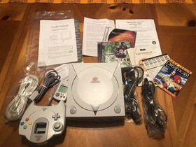 Sega Dreamcast Console System Bundle HKT-3020 *Memory Card*  Tested and Works
