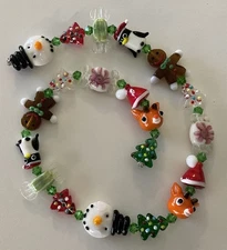 New 20 Piece Strand Christmas Themed LampWork Glass Focal Beads/10 MatchingPairs