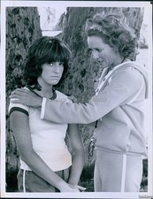 1979 Jill Martin & Lee Meriwether Star In Barnaby Jones Episode Tv 7X9 Photo