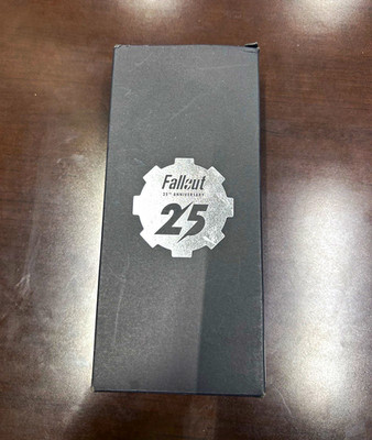 Bethesda Fallout 25th Anniversary Limited Ed Stainless Steel Quartz Watch 50m