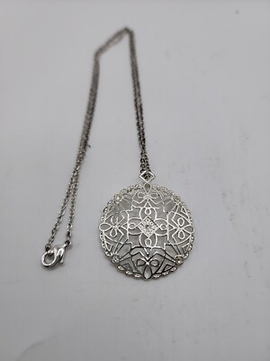 Avon NR Vintage Necklace Pendant Rhinestone Silver Filigree