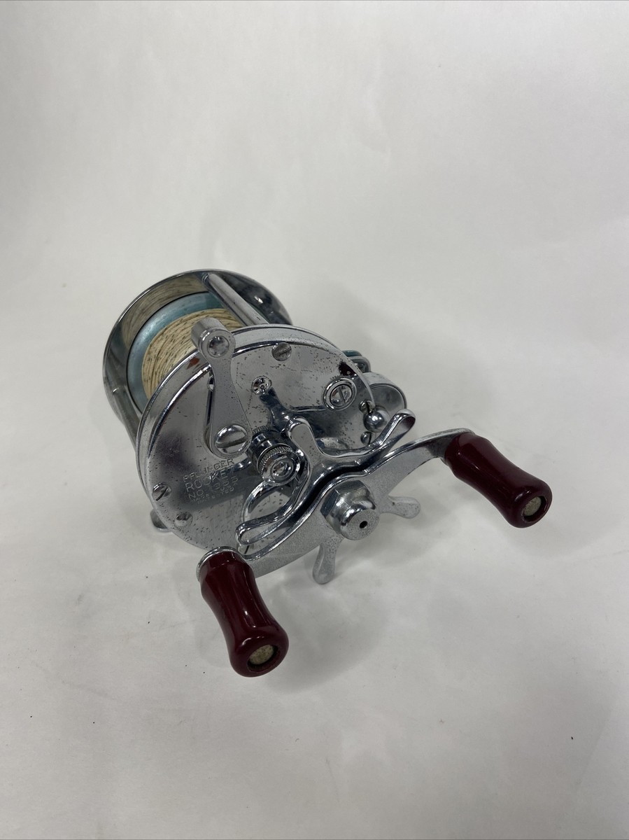 PFLUEGER 1355 ROCKET ベイトリール　オールドリール PFLUEGER ビンテージリール No.1355 ROCKET タイプA フライ