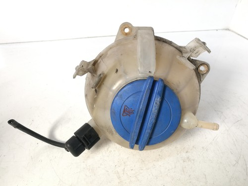 AUDI A3 8P1 2.0 FSI Ausgleichsbehälter 1k0121407 2.00 Benzin 110kw 2007 13328066