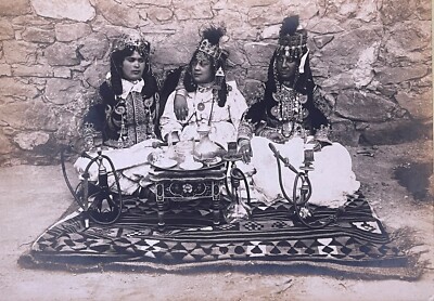 Algerien Damen Amazighs von Ksar El Albenabzug 16,5 cm x 11,7 cm anonym