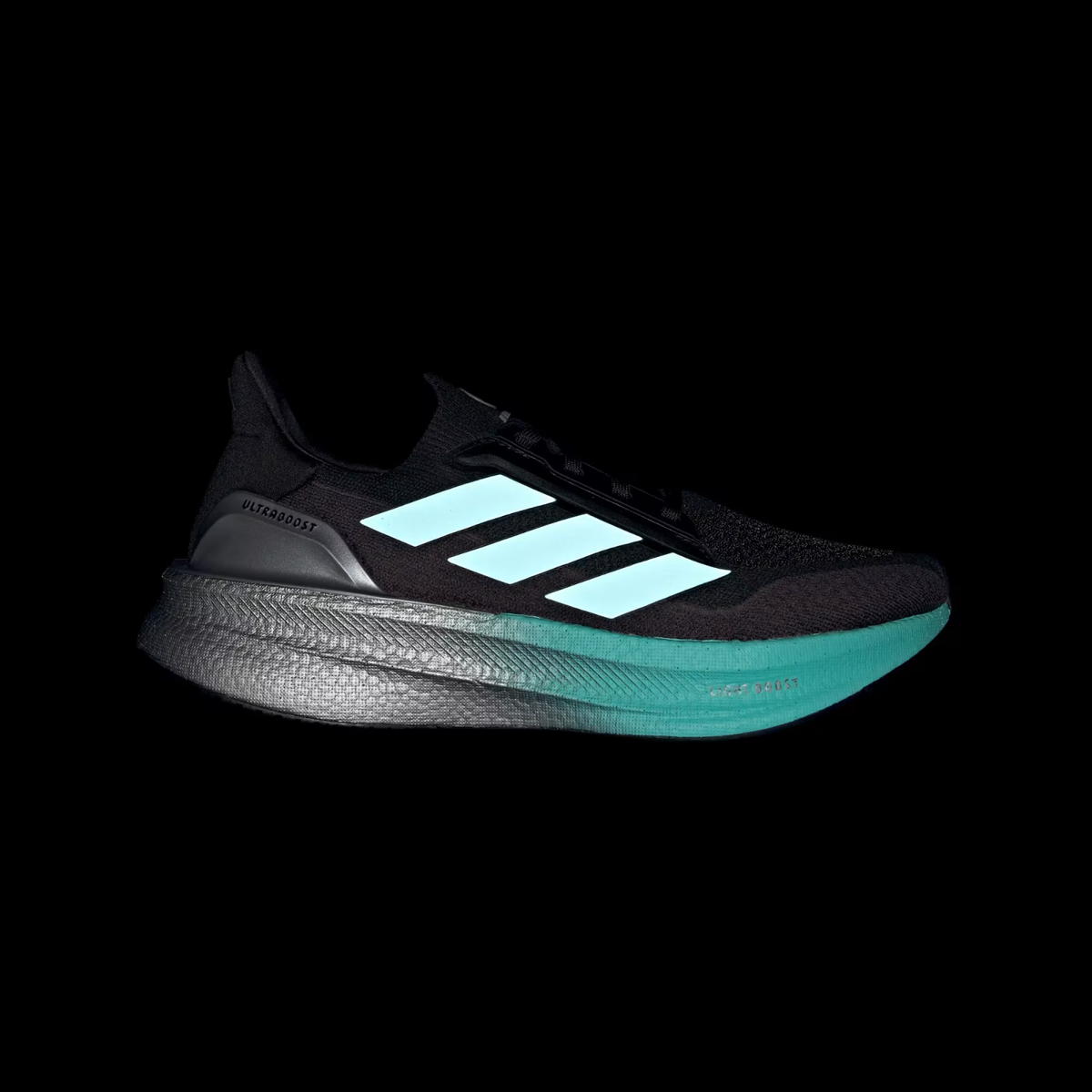 ティファニーブルー★adidas★MERCEDES-F1 TEAM Ultraboost 5X W adidas Ultraboost 5 x Mercedes - AMG Petronas Formula One