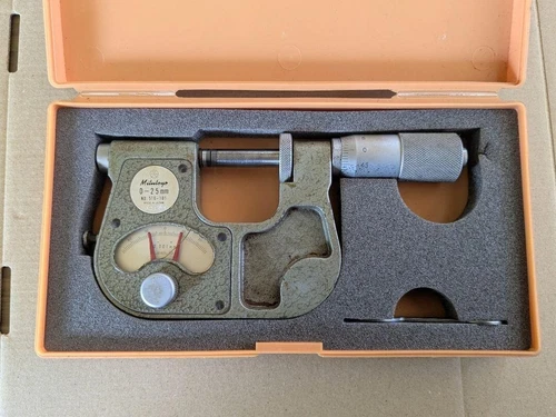 Mitutoyo 510-101 Dial Indicating Micrometer 0-25mm Used, Rust & Dial Cover Crack