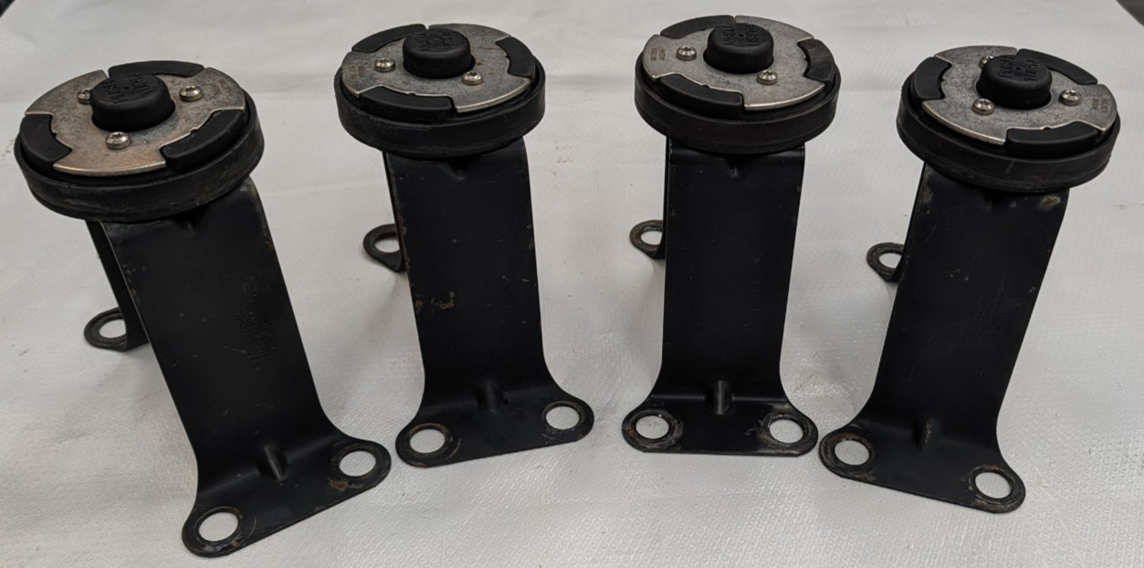 4 PACK WCL-210-FX2 559 FlowBelow Wheel Cover Aerodynamic Push & Turn Latch 5/8