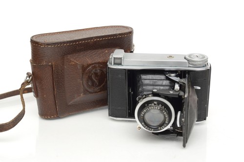 Voigtländer Bessa 66 Faltkamera 120 Film 6x6, Gehäuse. Funktionierender Rollladen - LESEN