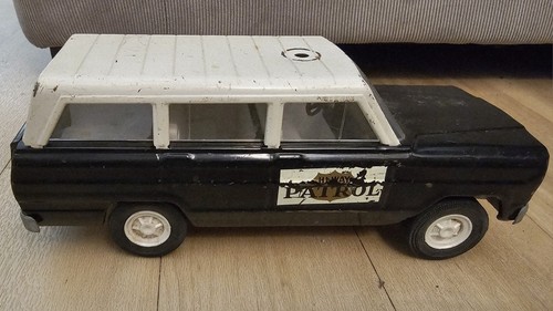 Vintage Tonka Hi-Way Patrol Sheriff Jeep Wagoneer 1960's Pressed Steel - Picture 4 of 4