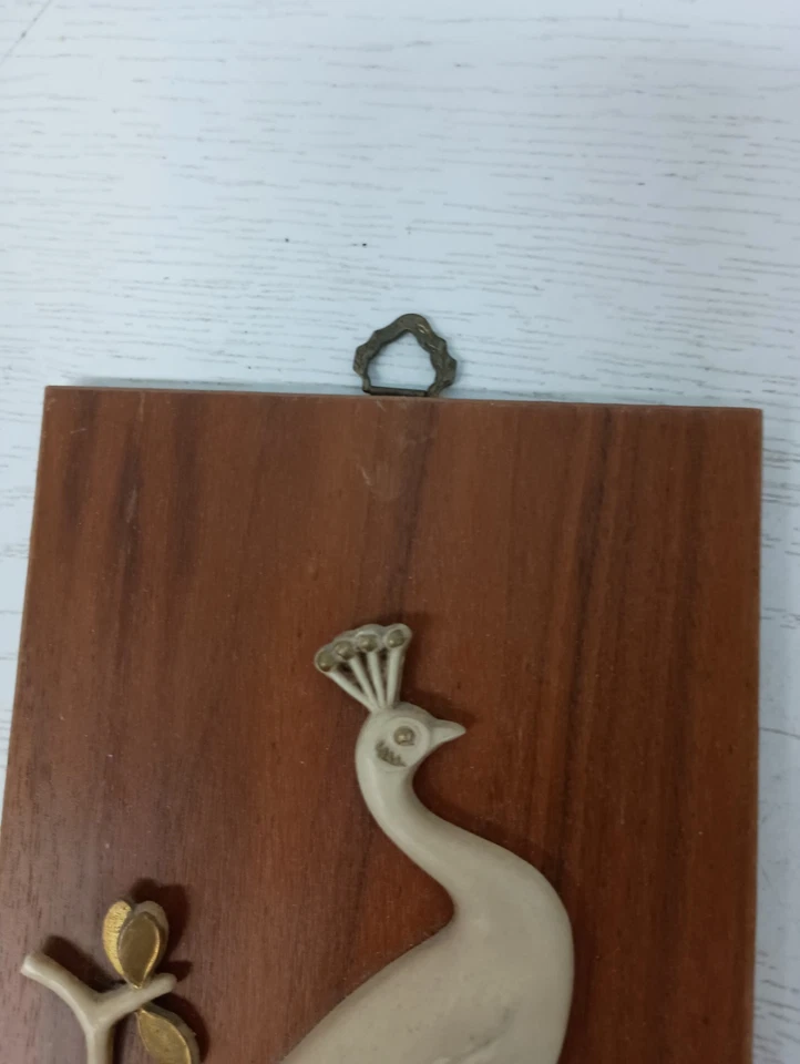 Placa de pared de pavo real 3D de colección escultura madera plástico decorativo hecho a mano colgante Foto 3 de 4