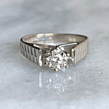 Diamond Ring 18ct Gold Vintage Solitaire High Shoulder White Gold - Size I 1/2