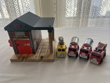 Thomas Friends Wooden Train FIRE DEPARTMENT DEPT 36 Lights Sounds Fire Truck Lot