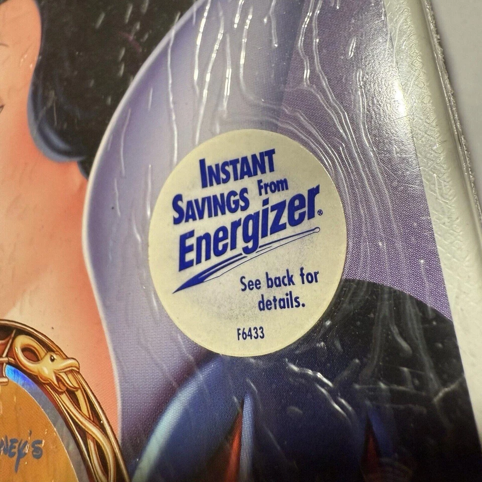 Snow White Seven Dwarfs Disney VHS 2001 Platinum Ed. SEALED w/ Book & Watermarks - Image 3 of 4