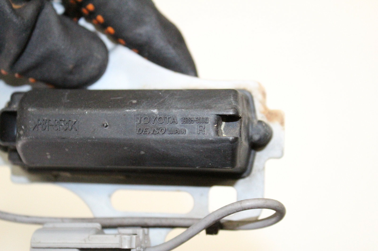 20062010 LEXUS IS250 IS350 TIRE PRESSURE SENSOR MONITOR RIGHT SIDE