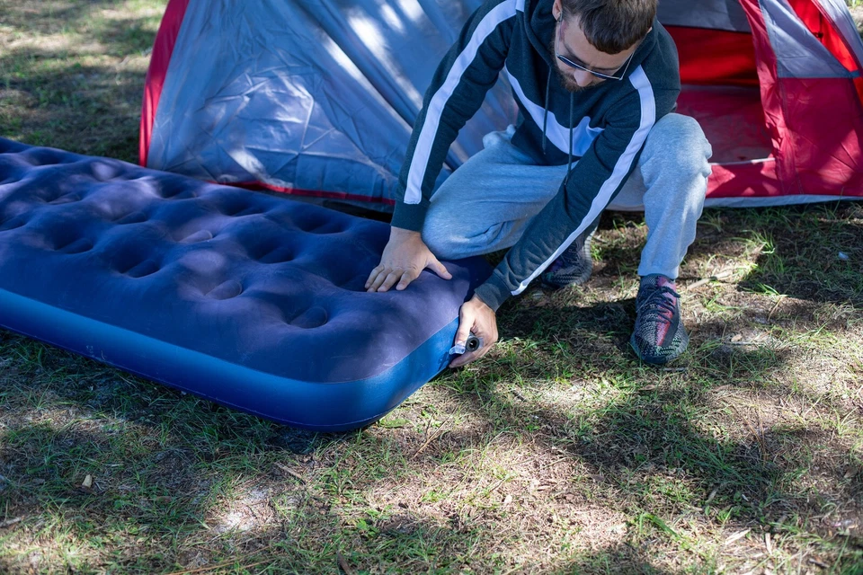 Single Flocked Inflatable Airbed Waterproof Inflatable Mattress Blow Up Air Bed - Image 4 of 4