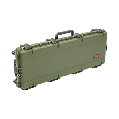 SKB Cases iSeries Compact Hard Plastic Exterior Utility Case for Single Bow a...