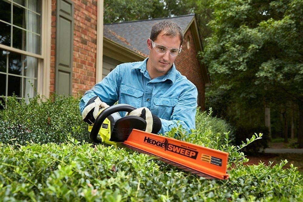 Hedge Trimmer - Dual-Action Blades - Rotating Handle - 22 in. Blade Length