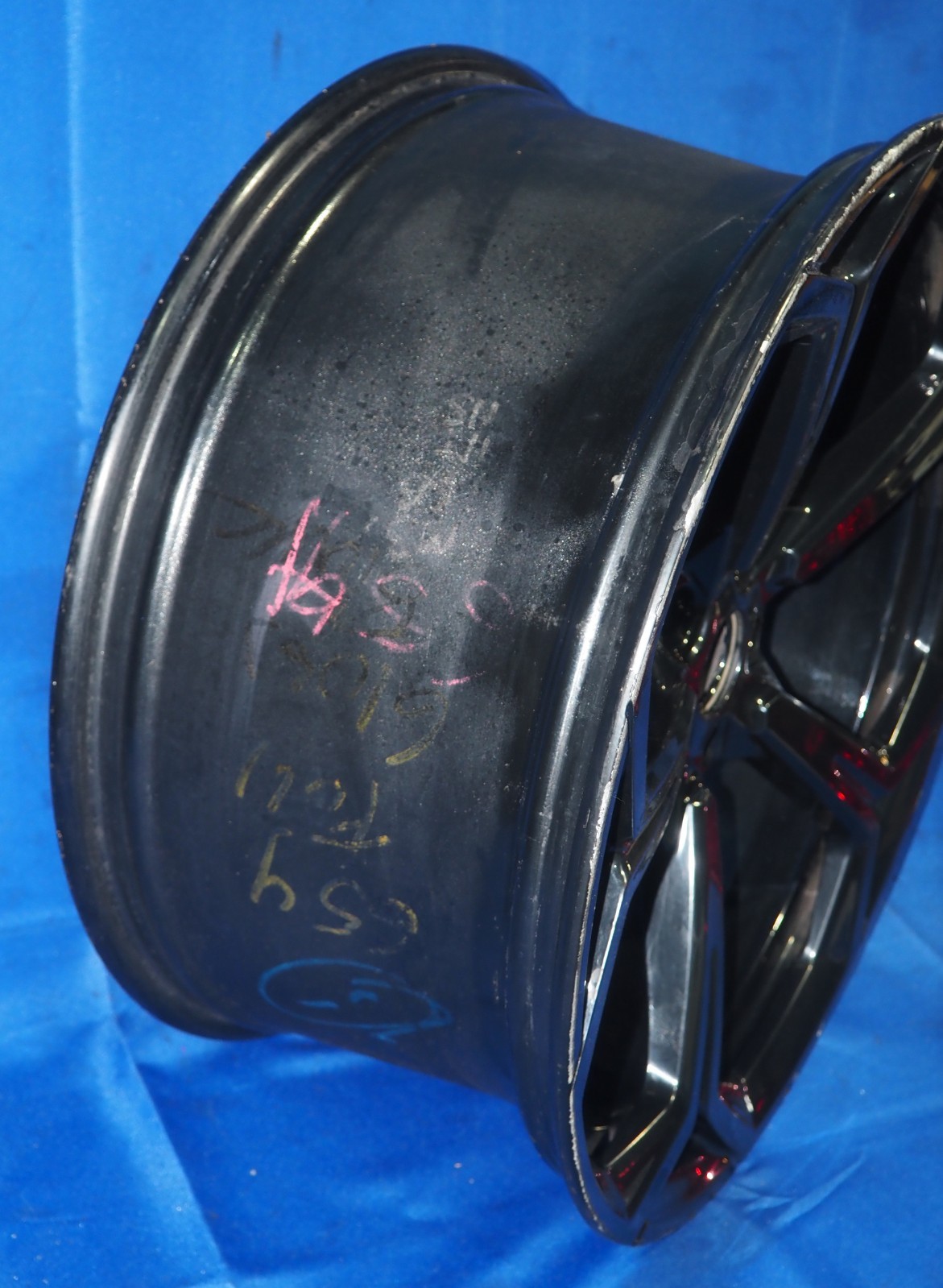 *HEAVY CURB RASH* 2019-2024 Lamborghini Urus 22" x 10" Front Wheel Rim Black OEM