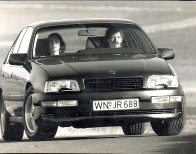 Opel Senator 4.0i Irmscher original offizielles Pressefoto
