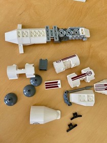 LEGO Star Wars 9497 Republic Striker Starfighter Parts w/ Manual No Minifigs