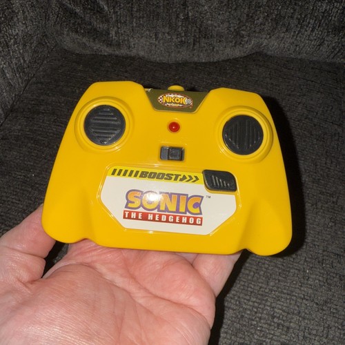 NKOK Sonic The Hedgehog Tails RC Replacement Remote Control 2.4Ghz - Picture 5 of 5