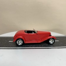 2000 Hot Wheels 100% Collectibles Black Box Ford Roadster #0032 Red 1:64 NM