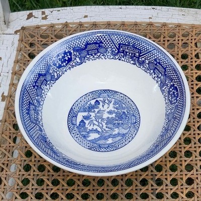 Vintage Blue Willow White Transferware Bowl Asian Scene Vegetable serving Dish